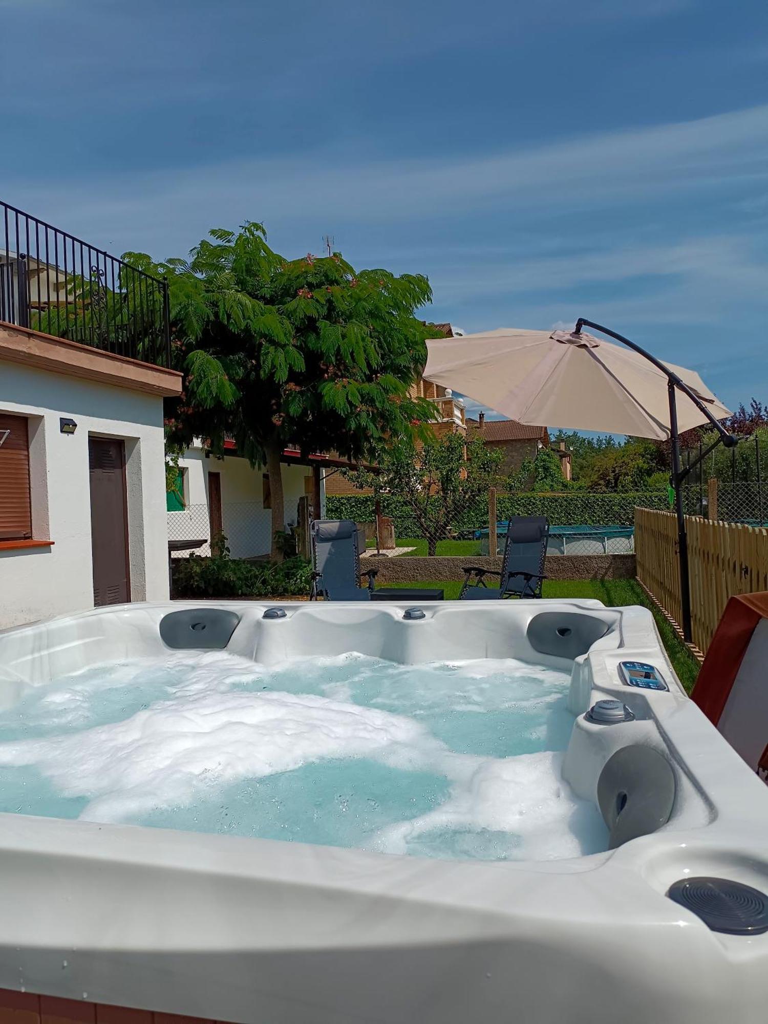 Apartamento Rural Casa Paco Con Jacuzzi Exterior Y Barbacoa Aínsa Exteriör bild